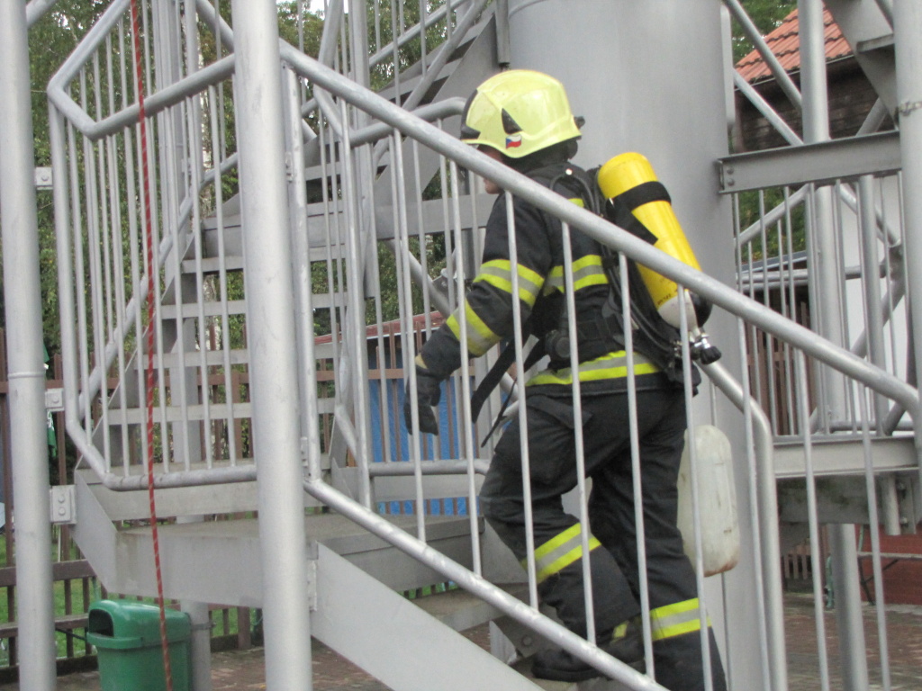 Krajská soutěž HZS KHk a PAk v TFA (10).jpg