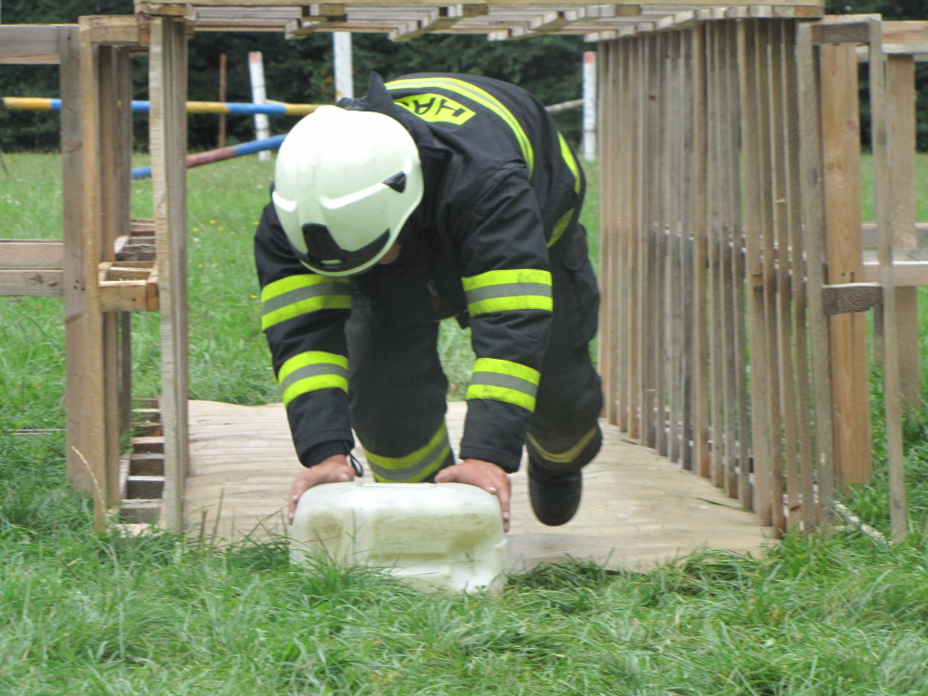 Krajská soutěž HZS KHk a PAk v TFA (5).jpg