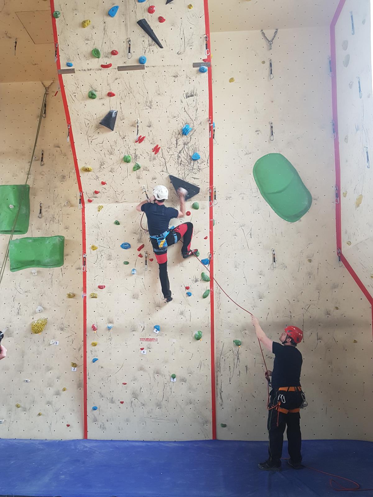 Krajská soutěž v lezení, Tábor - 13. 2. 2019 (6).jpg