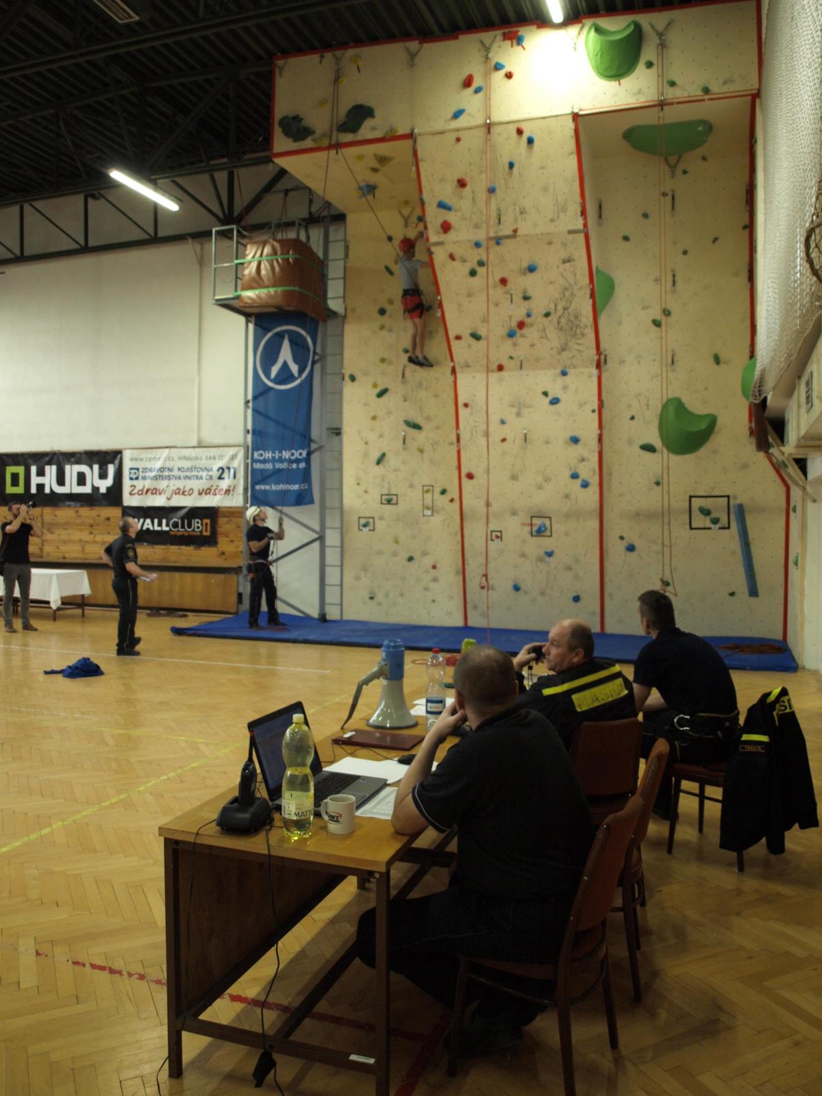 Krajská soutěž v lezení, Tábor - 21. 2. 2017 (7).JPG