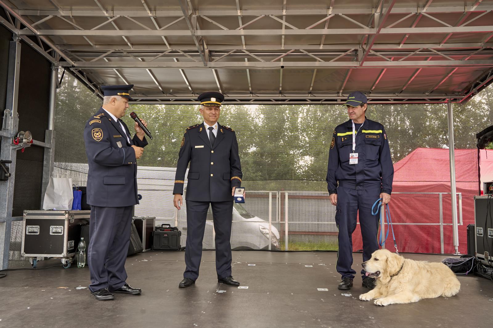 Kynolog obdržel pamětní medaili