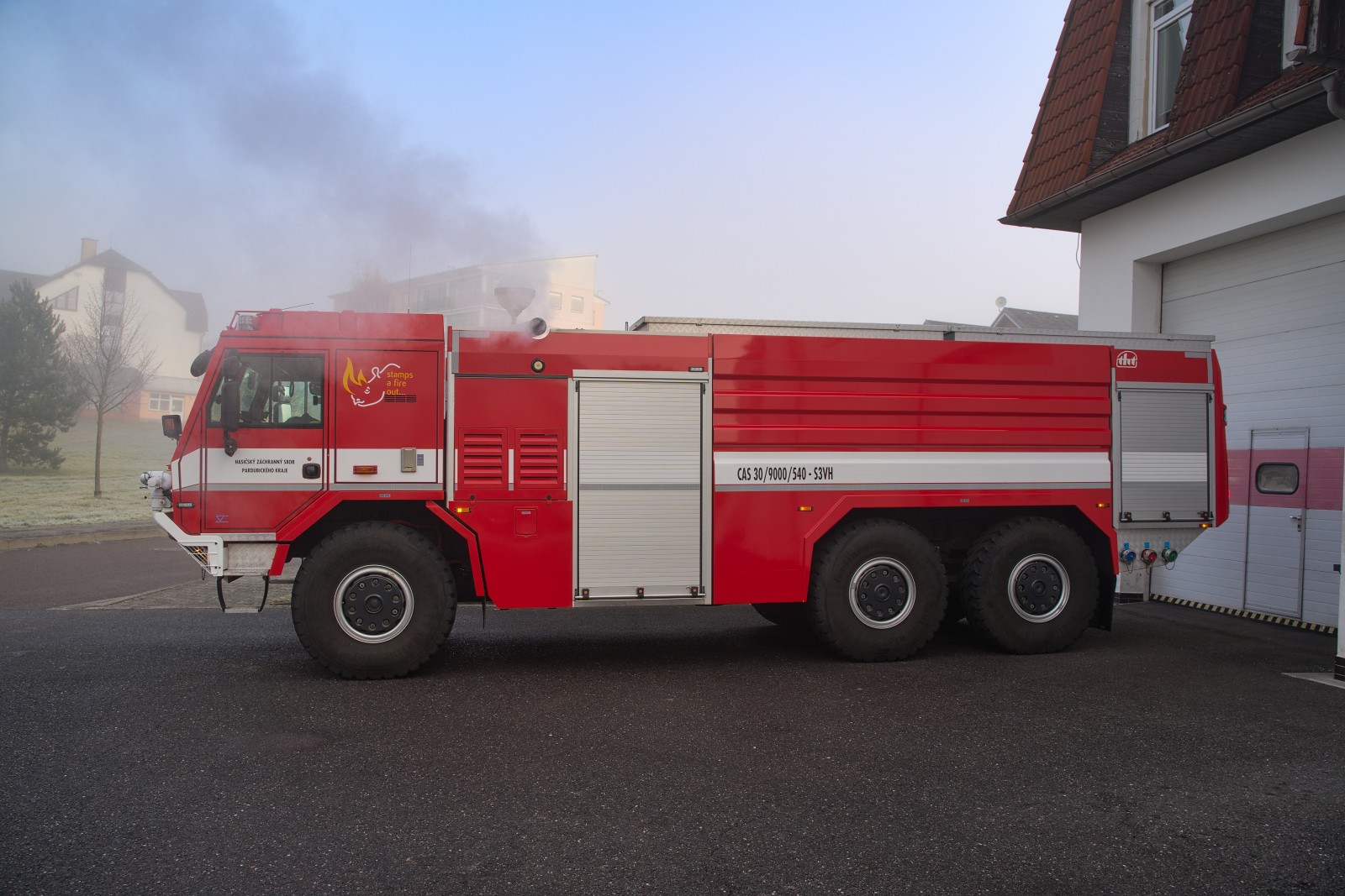 LA CAS-30 Tatra815-7 (2).jpg
