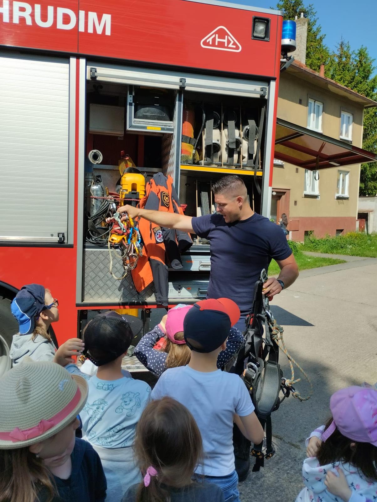 MŠ_Víta_Nejedlého (1).jpg