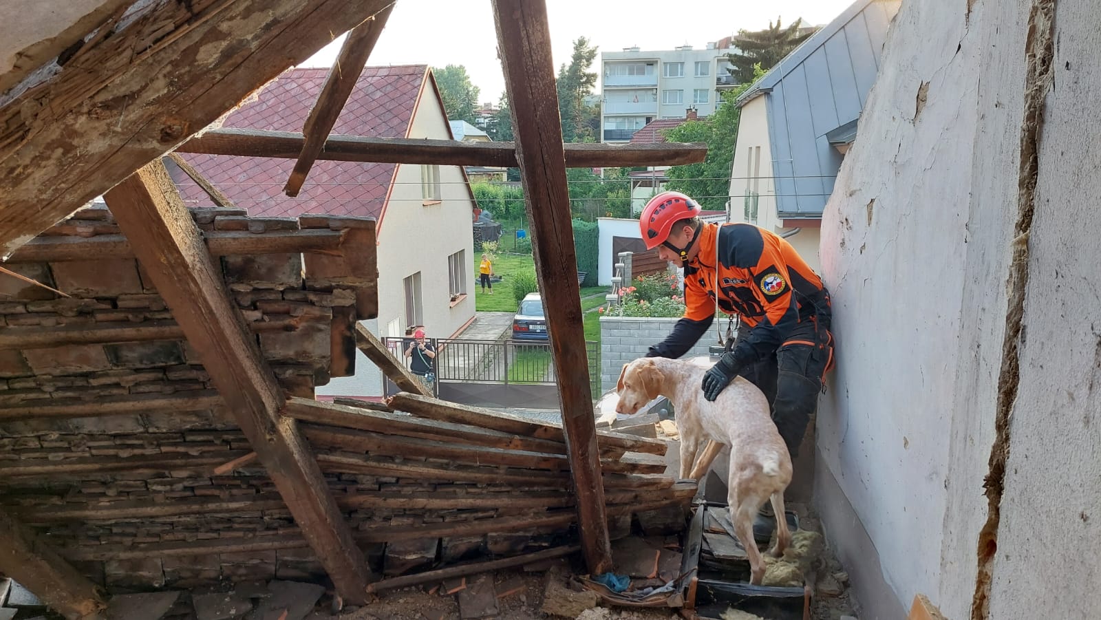 Nasazení kynologů HZS LBK v Mnichově Hradišti