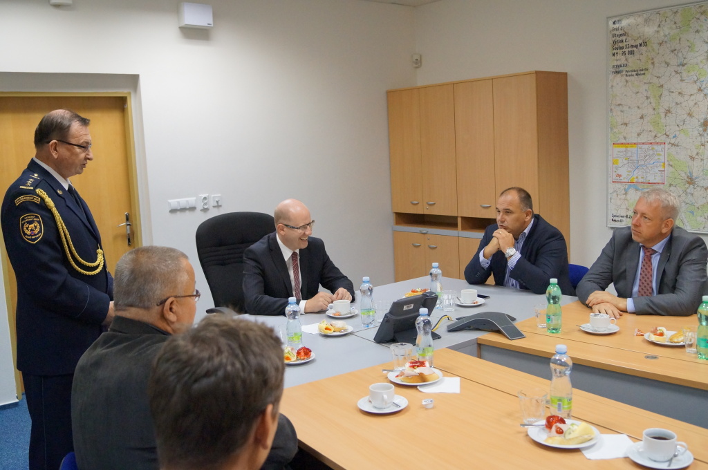 Návštěva premiéra a ministra vnitra (6).JPG