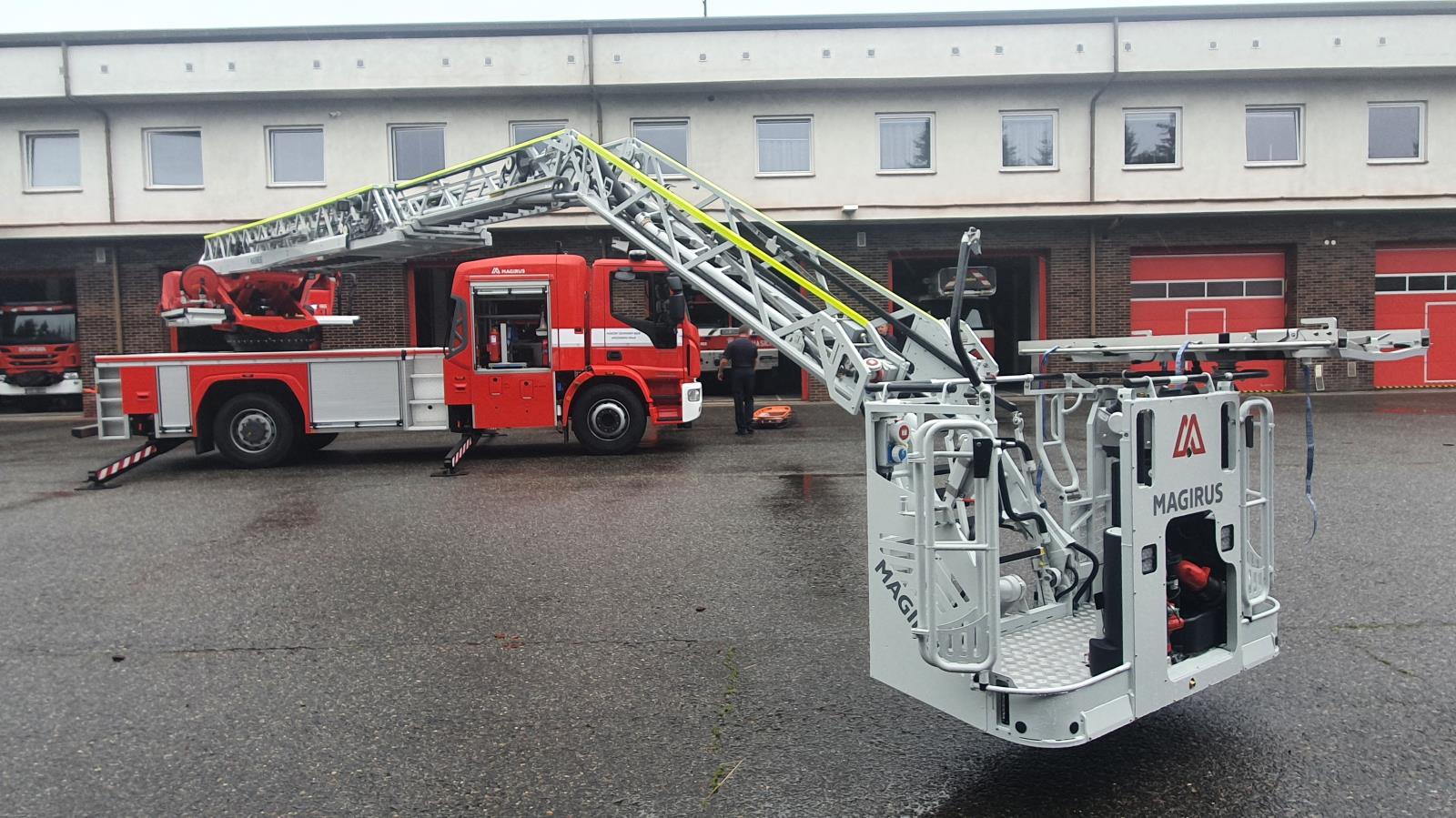 Nový automobilový žebřík, Písek - 7. 7. 2021 (7).jpg