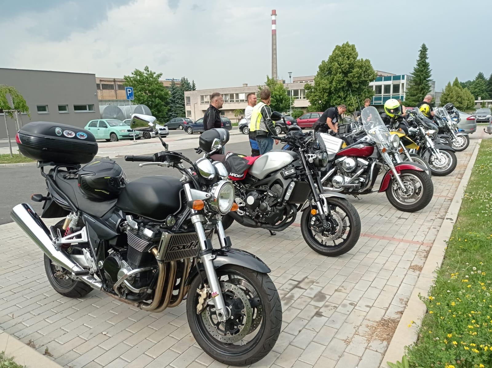 Okruh po ČR Nadace (1).jpg
