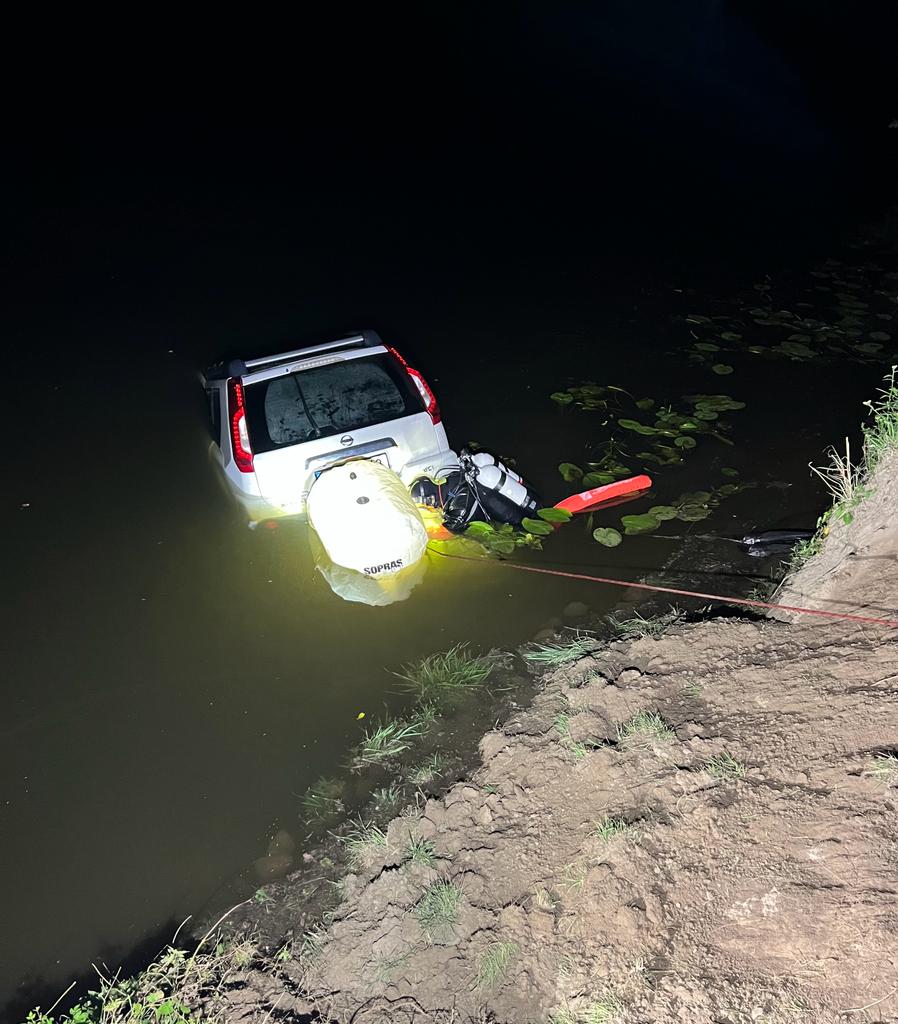 Opočínek_OA_pod_vodou (13).jpg