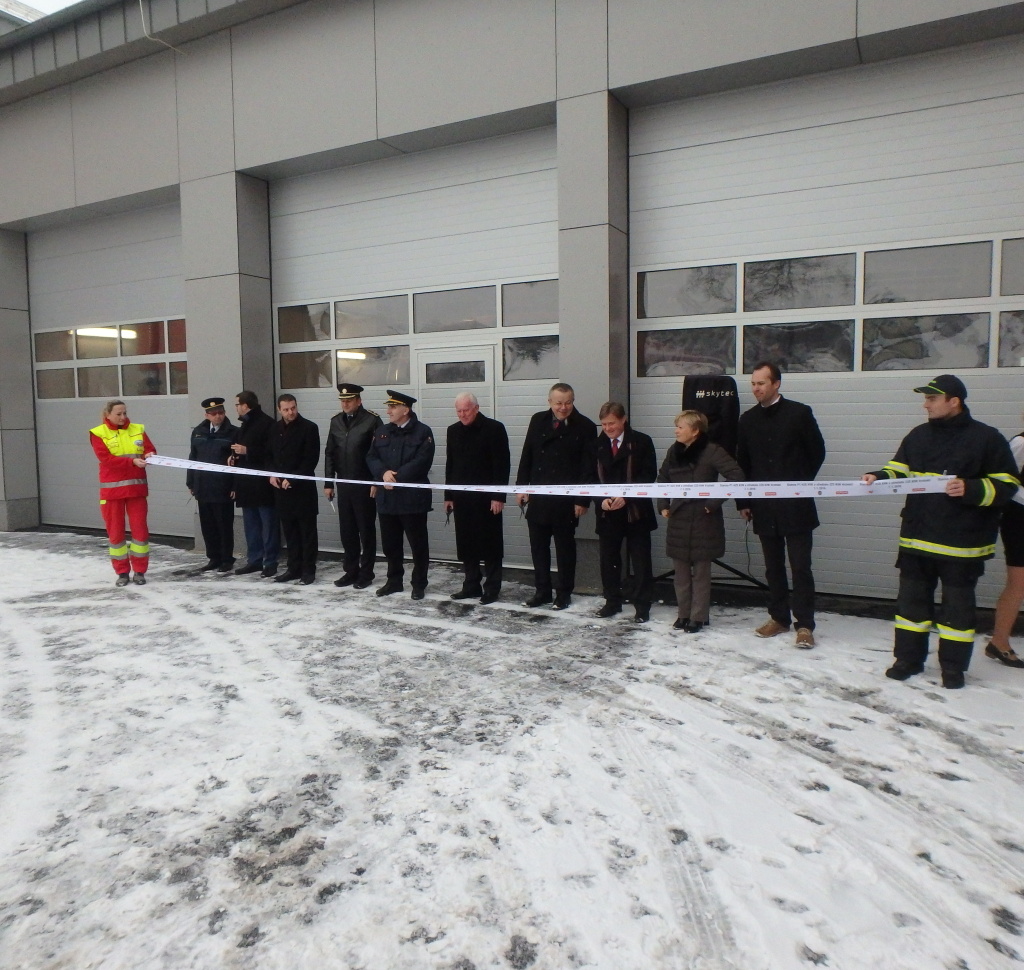 Otevření stanice HZS KHk a střediska ZZS KHK ve Vrchlabí, 7. 1. 16 (6).JPG
