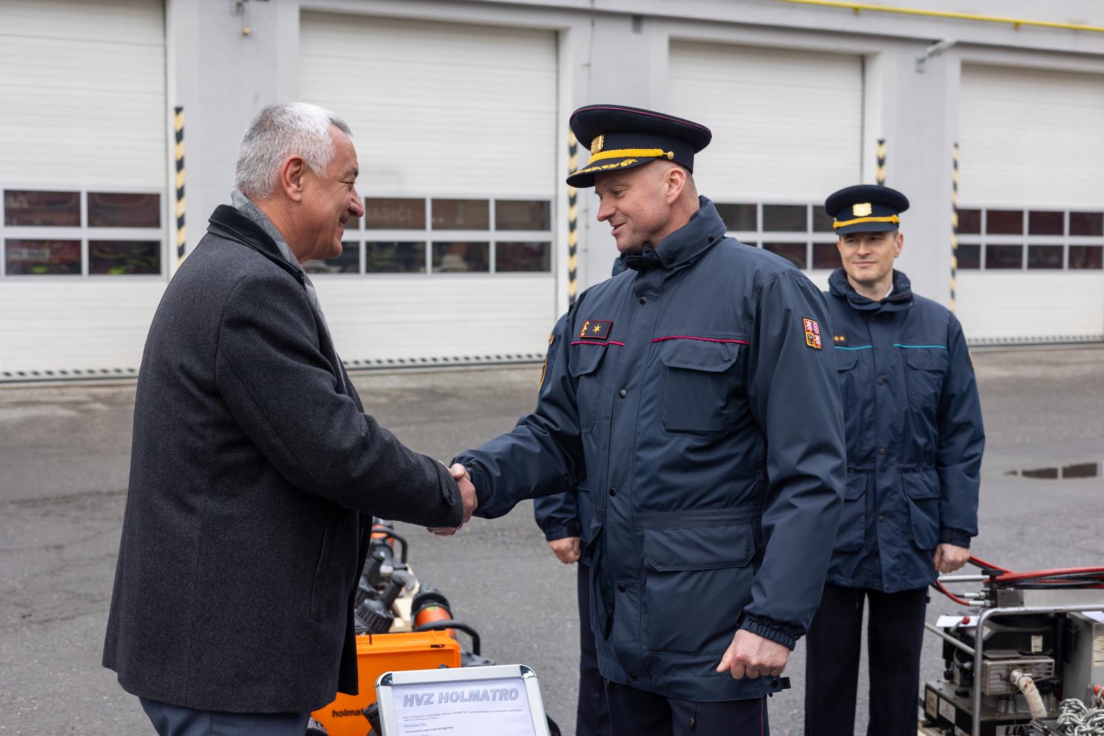 Otevreni_budovy_HZS_OL_a_predani_nove_techniky-26.jpg