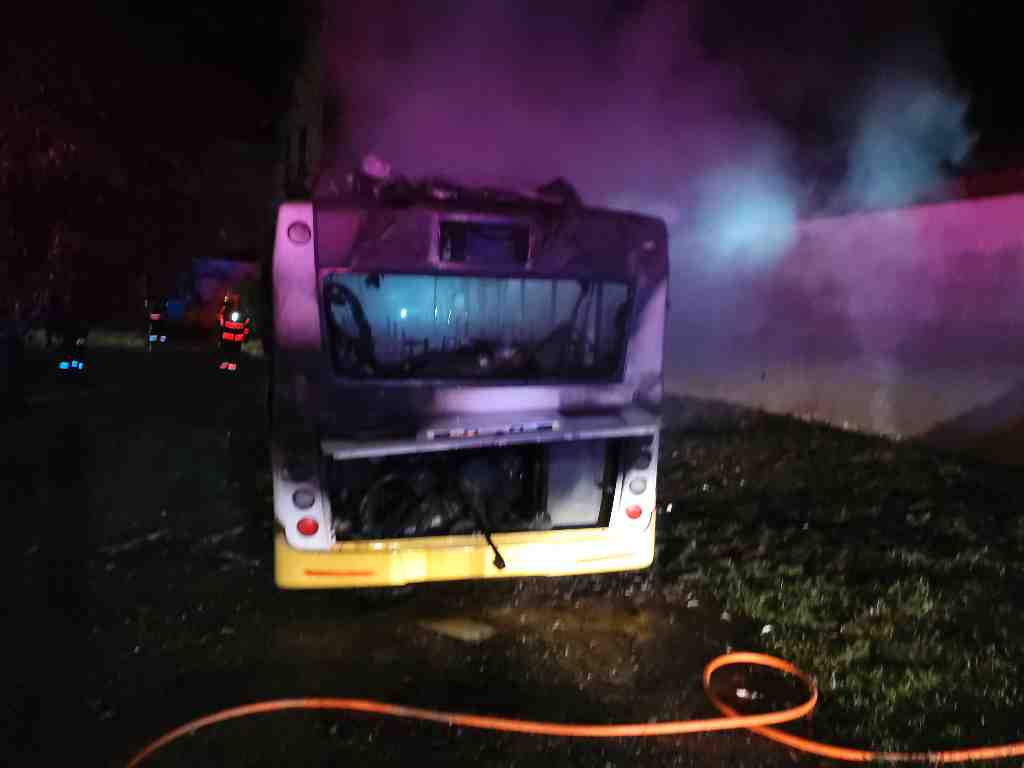 Požár BUS_4.jpg