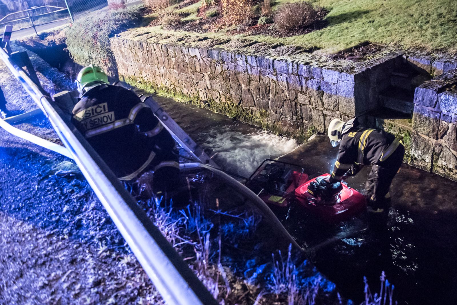 Požár Mikulášovice (3).jpg