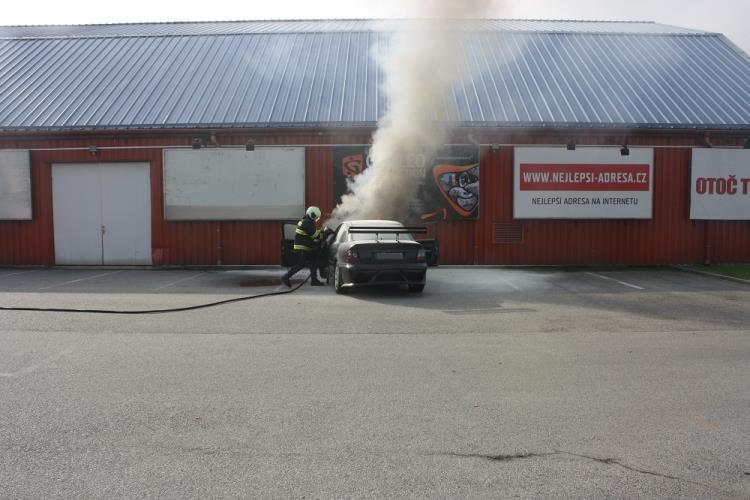 Požár OA, České Budějovice - 16. 9. 2014 (1).JPG