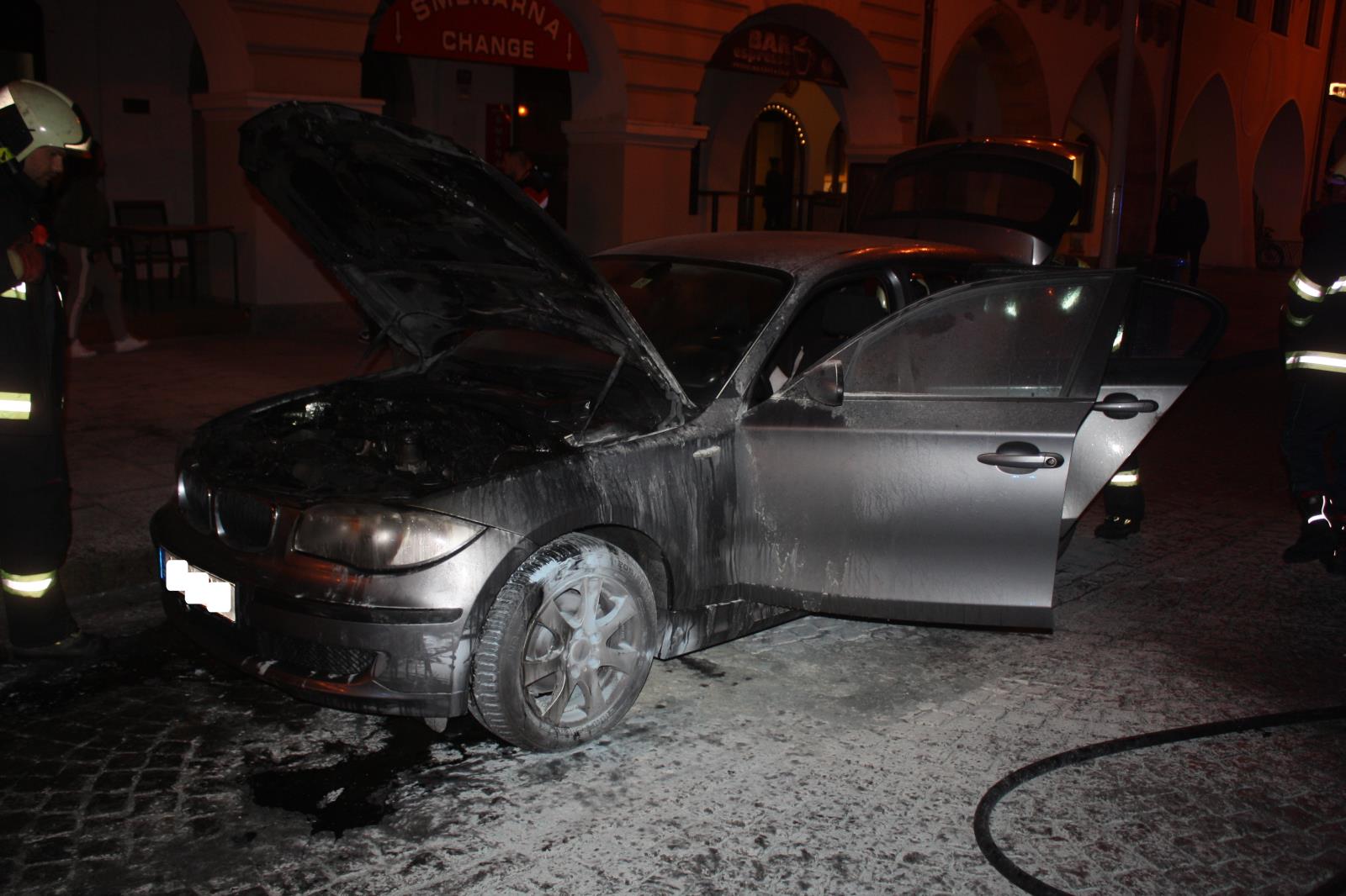 Požár OA, České Budějovice - 22. 3. 2019 (2).JPG