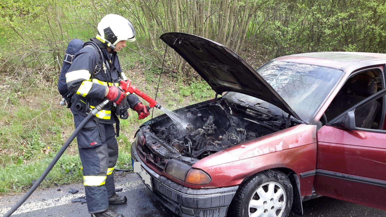 Požár OA, Dolní Novosedly - 24. 4. 2018 (1).jpg