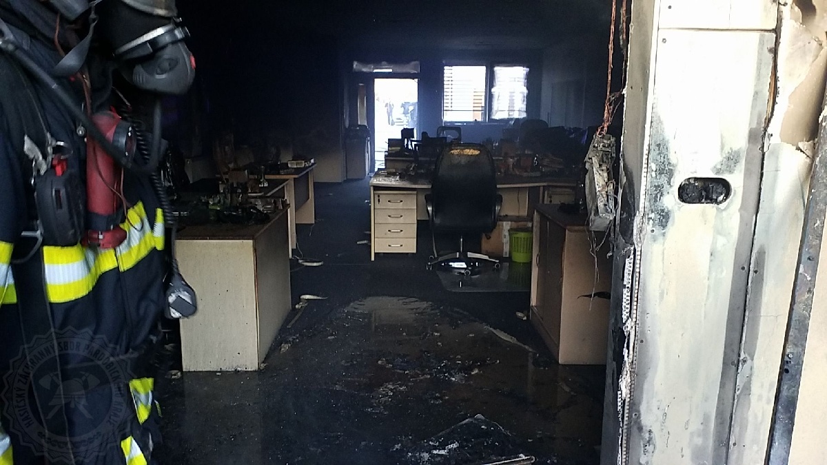 Požár Rosice11-4-2021a.jpg