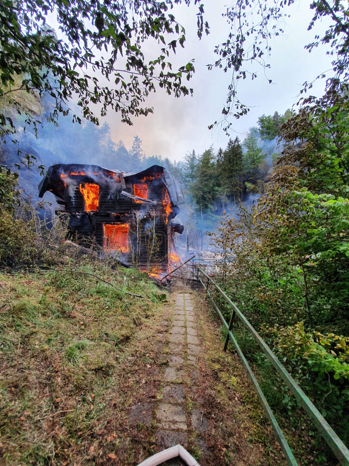 Požár Rynartice Na Tokání (1).jpg