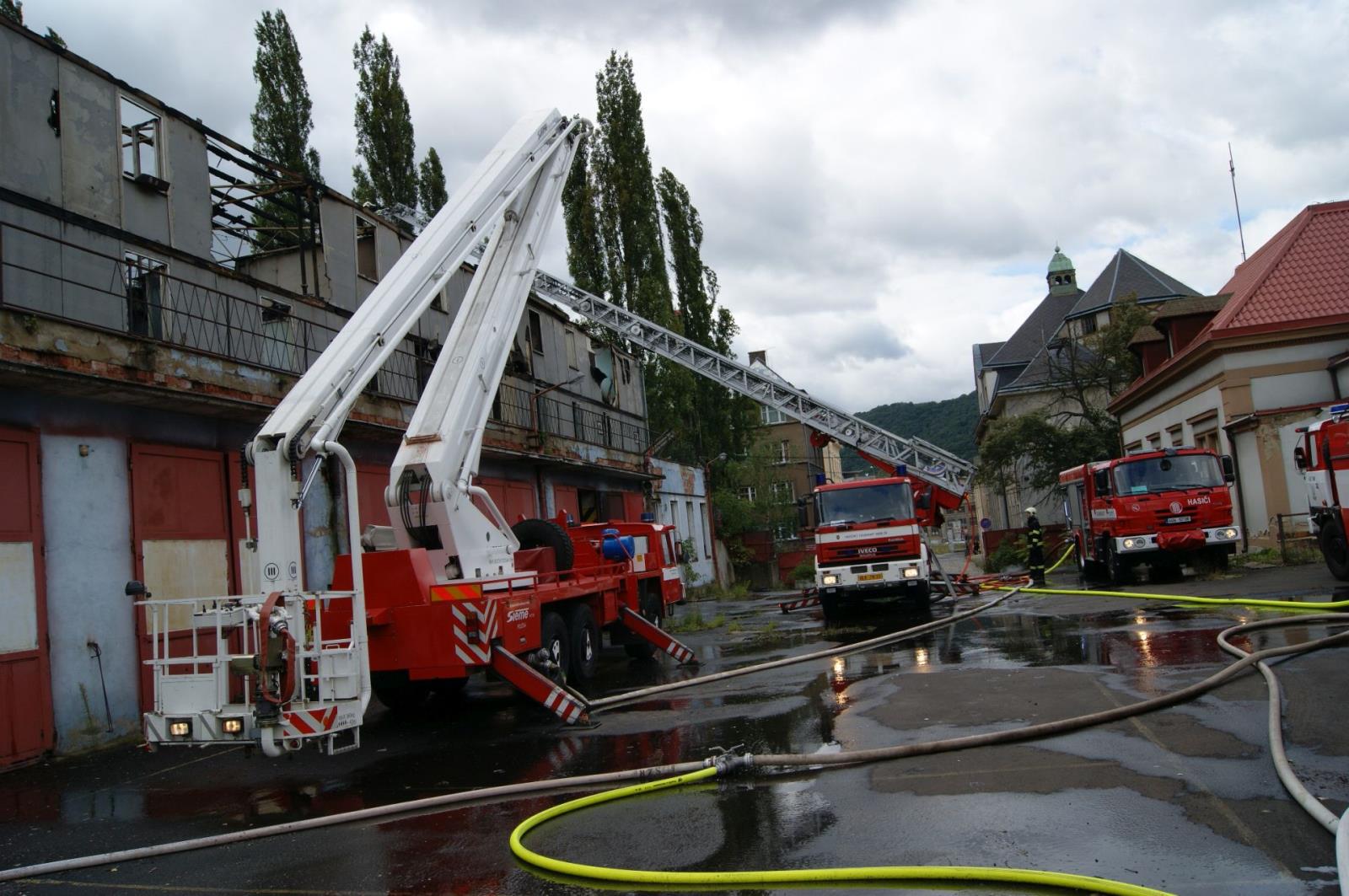 Požár Ústí nad Labem Střekov (8).JPG