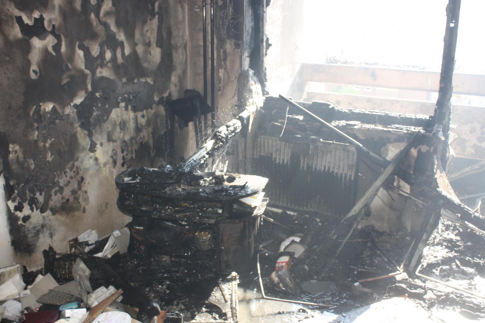 Požár bytu, České Budějovice - 24. 6. 2017 (2).JPG