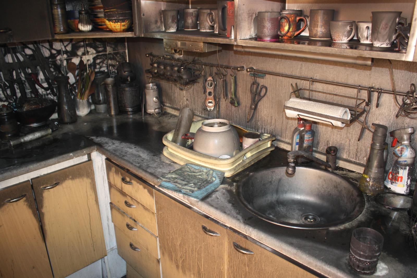 Požár bytu, České Budějovice - 24. 6. 2017 (4).JPG