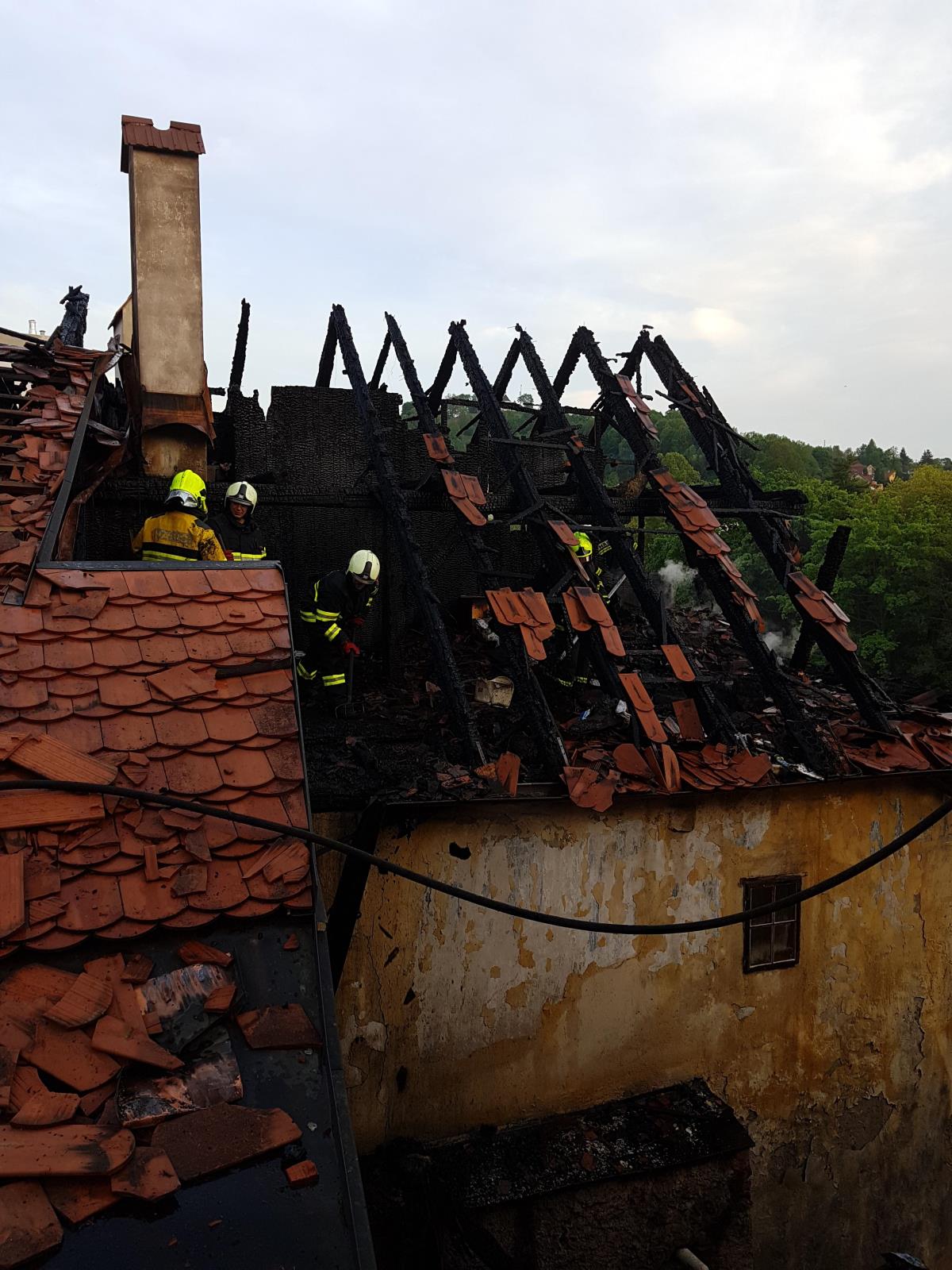 Požár domů, Český Krumlov - 2. 5. 2018 (15).jpg