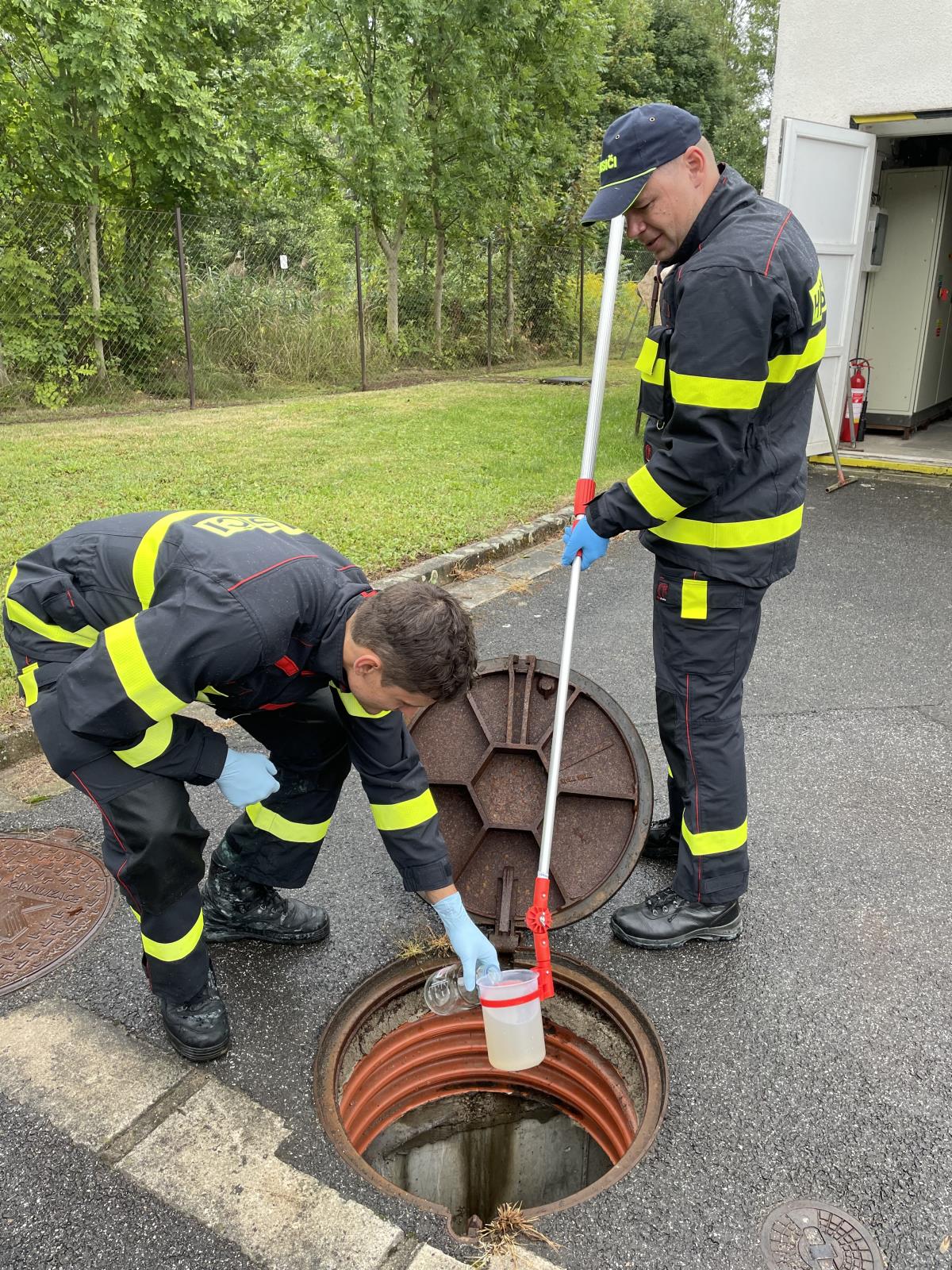 Pozar haly v Novem Meste nad Metuji_02.JPG