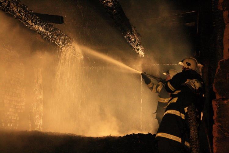 Požár stodoly Horní Kamenice (2).jpg