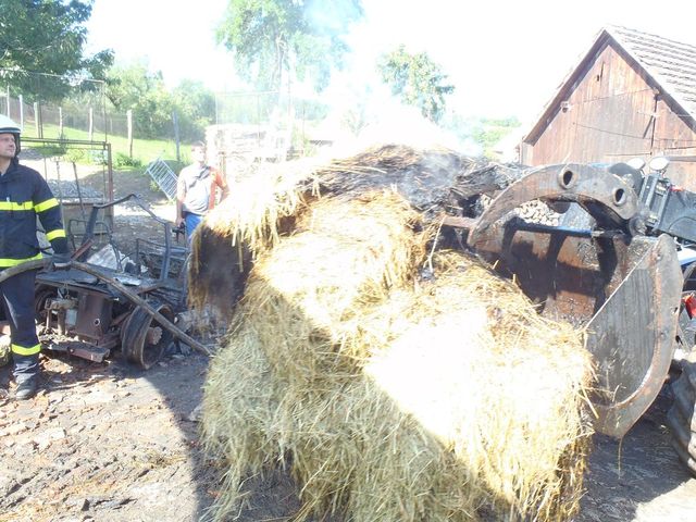 Požár stodoly Kadešice/25.JPG