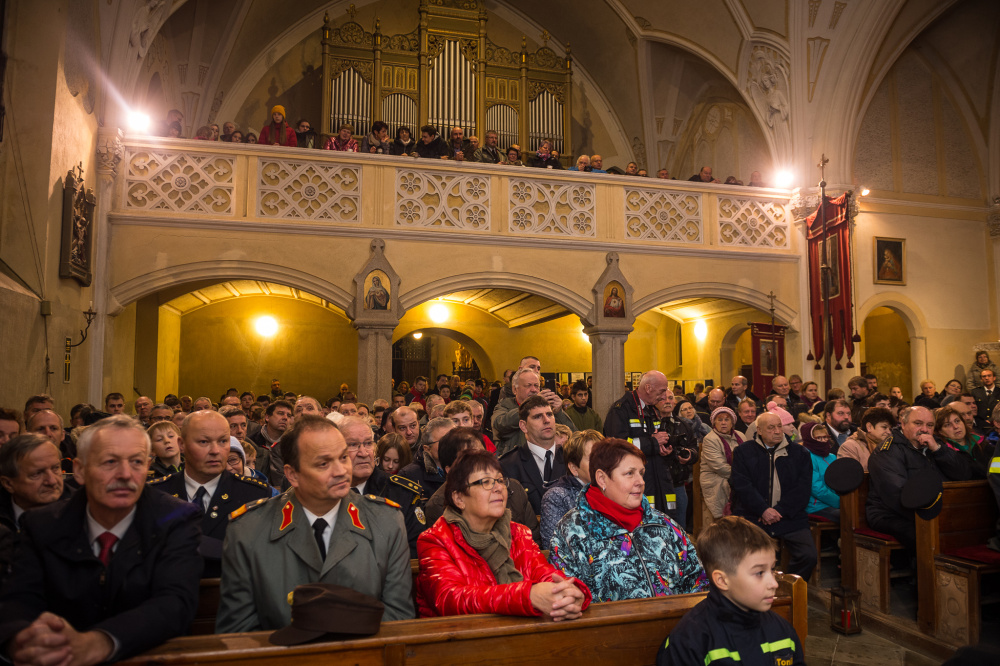 Předání Betlémského světla (4).jpg