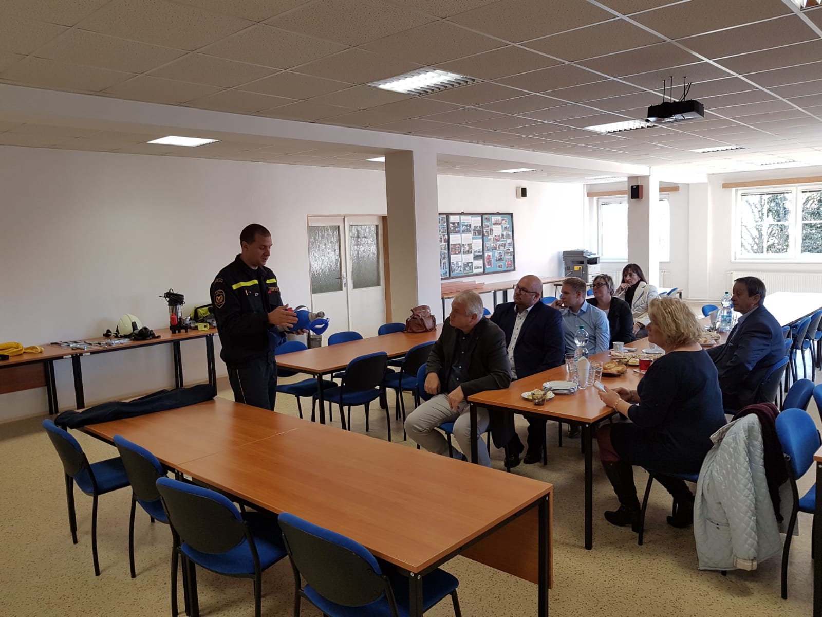 Předání techniky, Jindřichův Hradec - 5. 11. 2019 (7).jpg