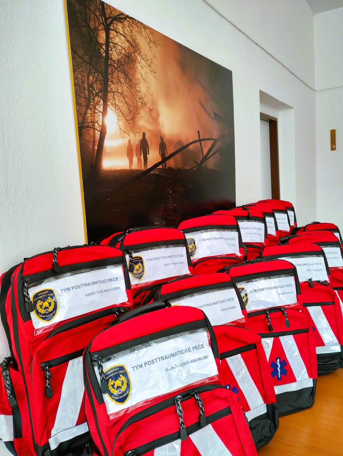 Psycholog HZS Jihočeského kraje a tým posttraumatické péče (2).jpg