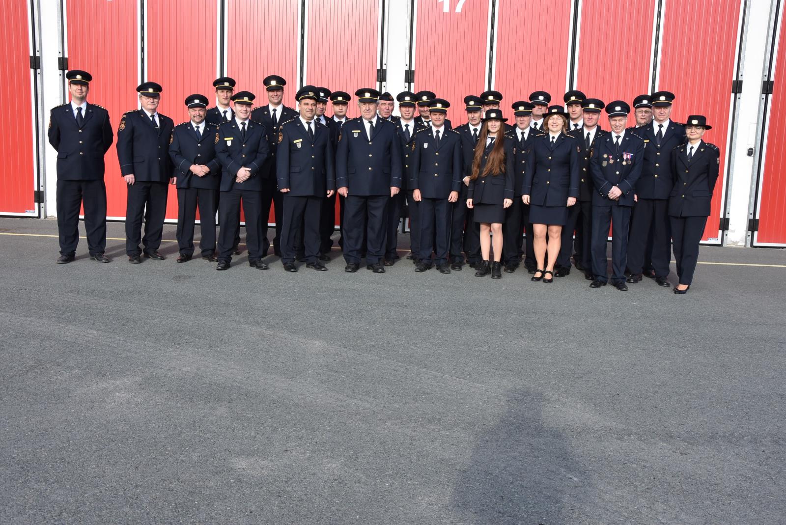 Rozloučení s naším dlouholetým a nezapomenutelným kolegou kpt. Bc. Zdeňkem Ondráčkem (7).JPG