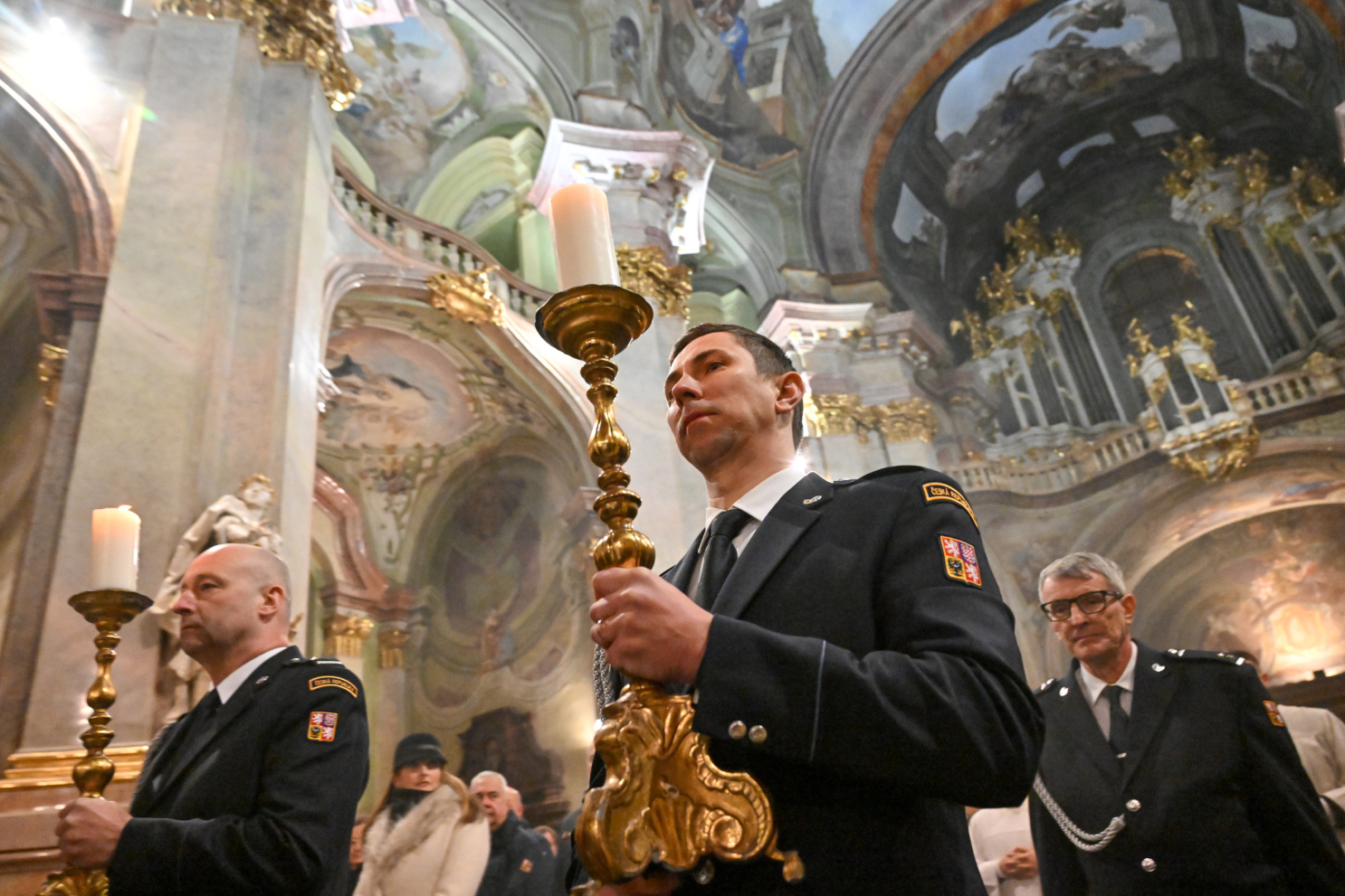 Slavnostní mše ke cti sv. Barbory v chrámu sv. Mikuláše v Praze na Malé Straně