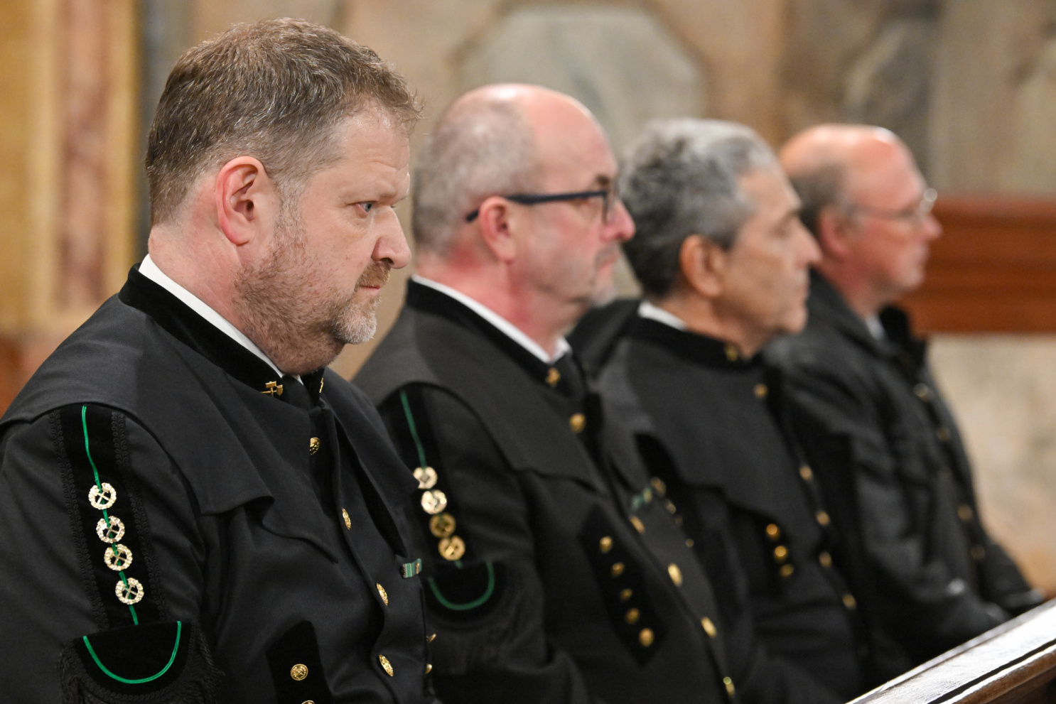 Slavnostní mše ke cti sv. Barbory v chrámu sv. Mikuláše v Praze na Malé Straně
