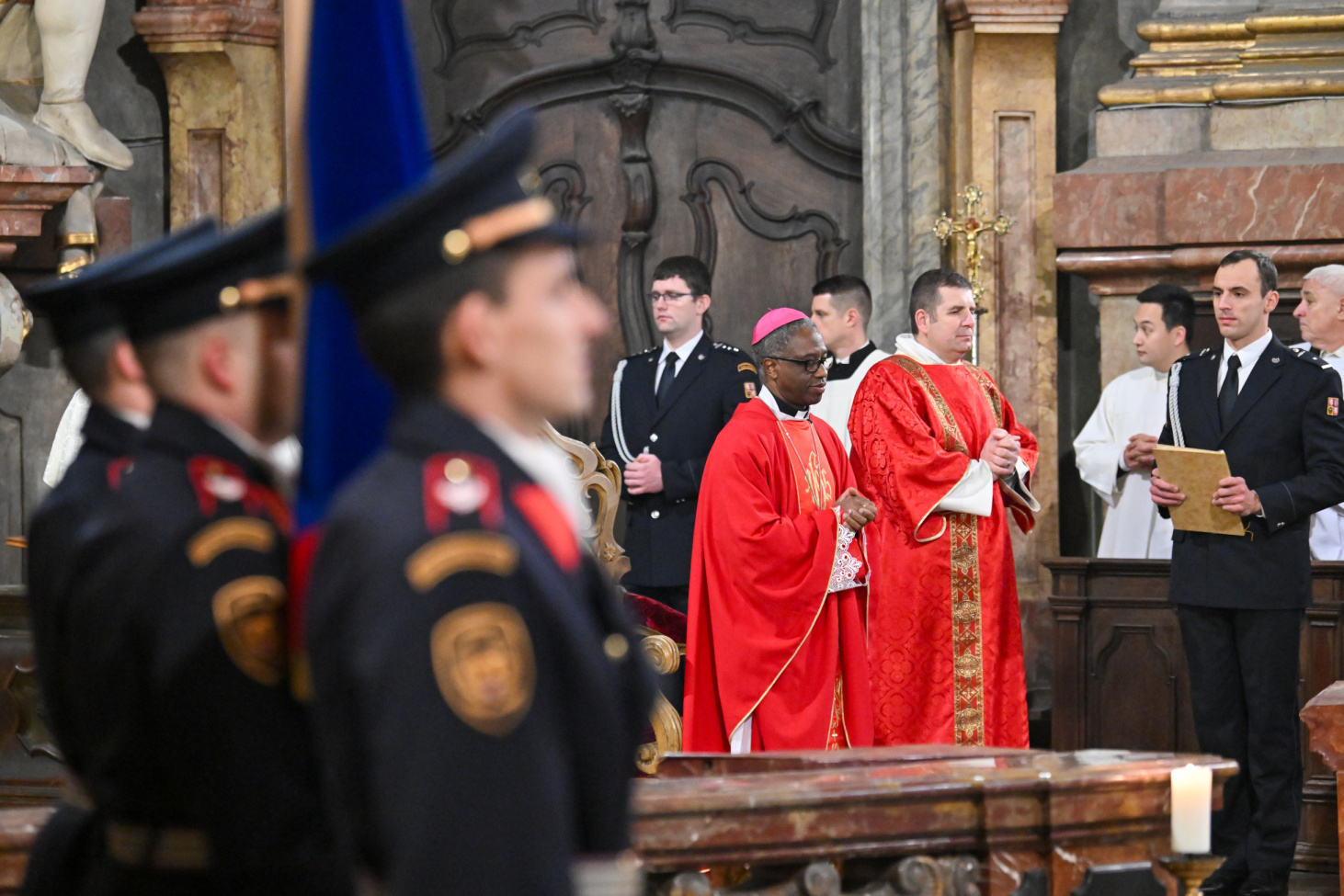 Slavnostní mše ke cti sv. Barbory v chrámu sv. Mikuláše v Praze na Malé Straně