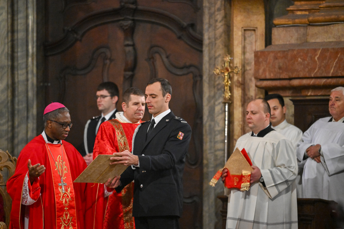 Slavnostní mše ke cti sv. Barbory v chrámu sv. Mikuláše v Praze na Malé Straně