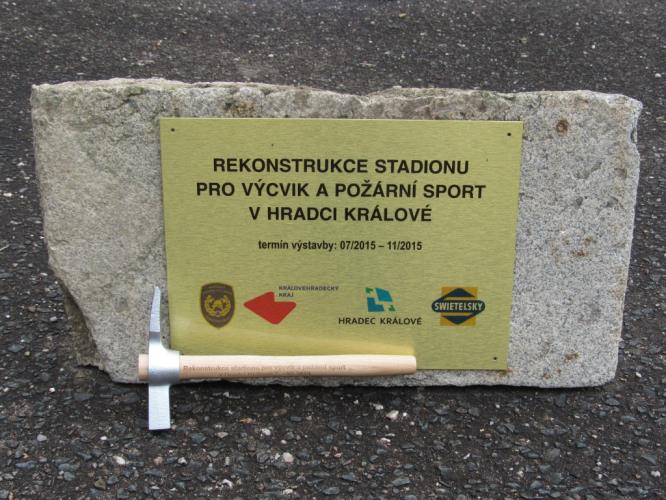 Slavnostní zahájení rekonstrukce hřiště HZS KHk (5).JPG