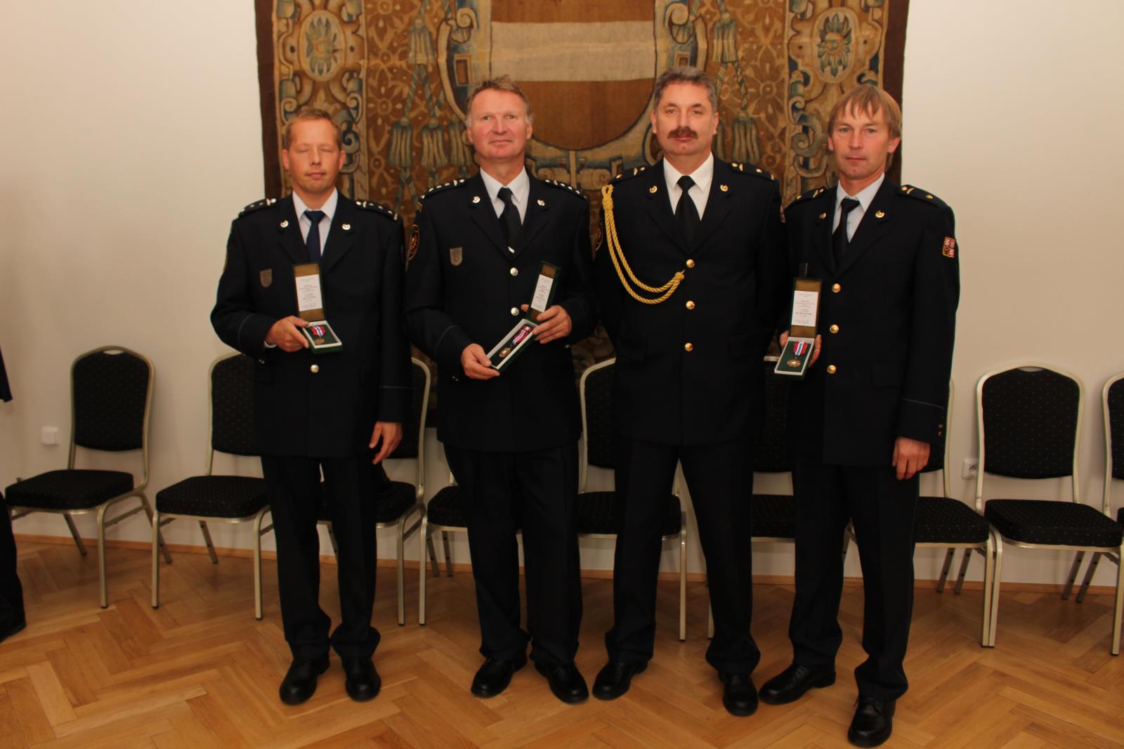 Služební slib, předání medailí, ocenění sportovců, České Budějovice - 25. 10. 2017 (42).JPG