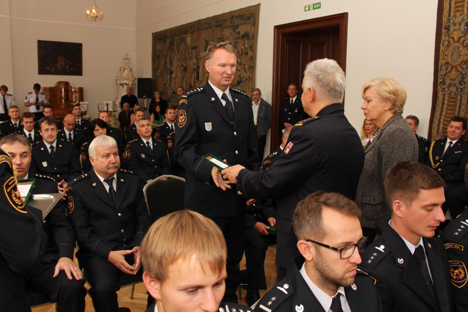 Služební slib, předání medailí, ocenění sportovců, České Budějovice - 25. 10. 2017 (13).JPG