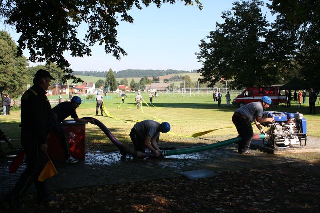Soutěž seniorů v požárním útoku v Mochtíně/(17).JPG