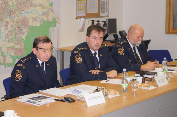 Tisková konference 4.JPG