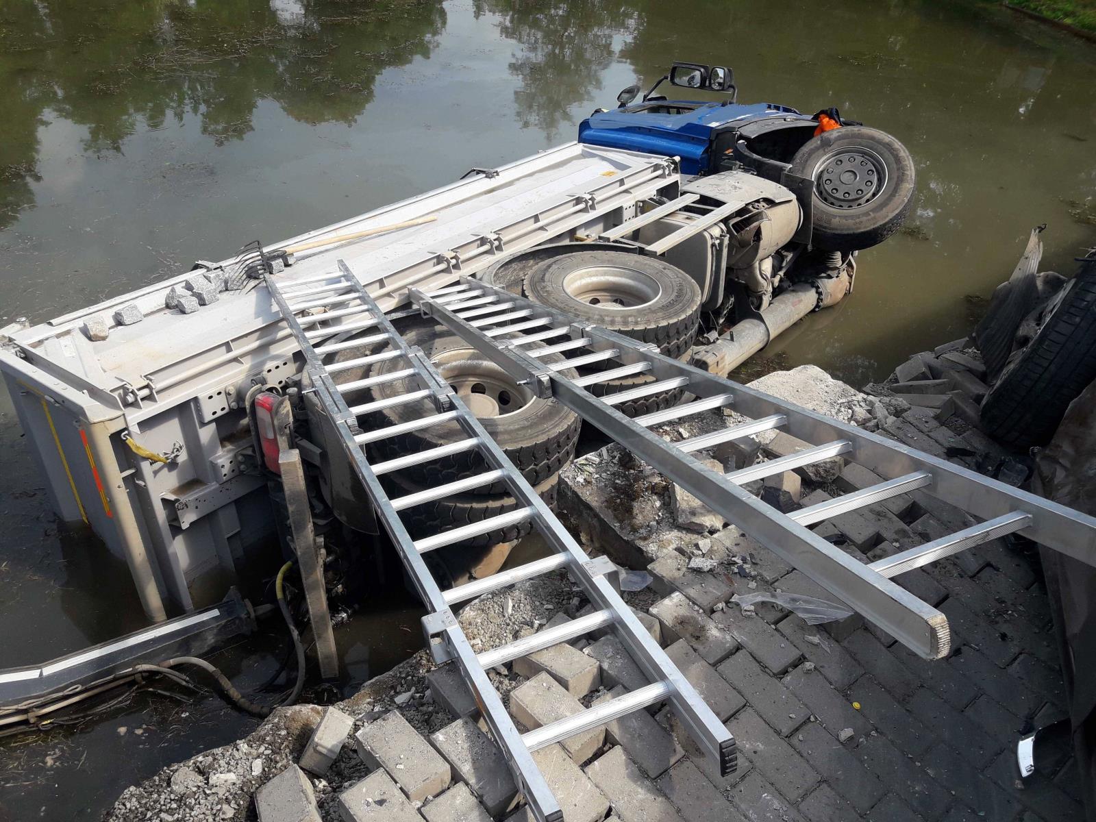 Tragická dopravní nehoda Polička3 11.6.2021.jpg