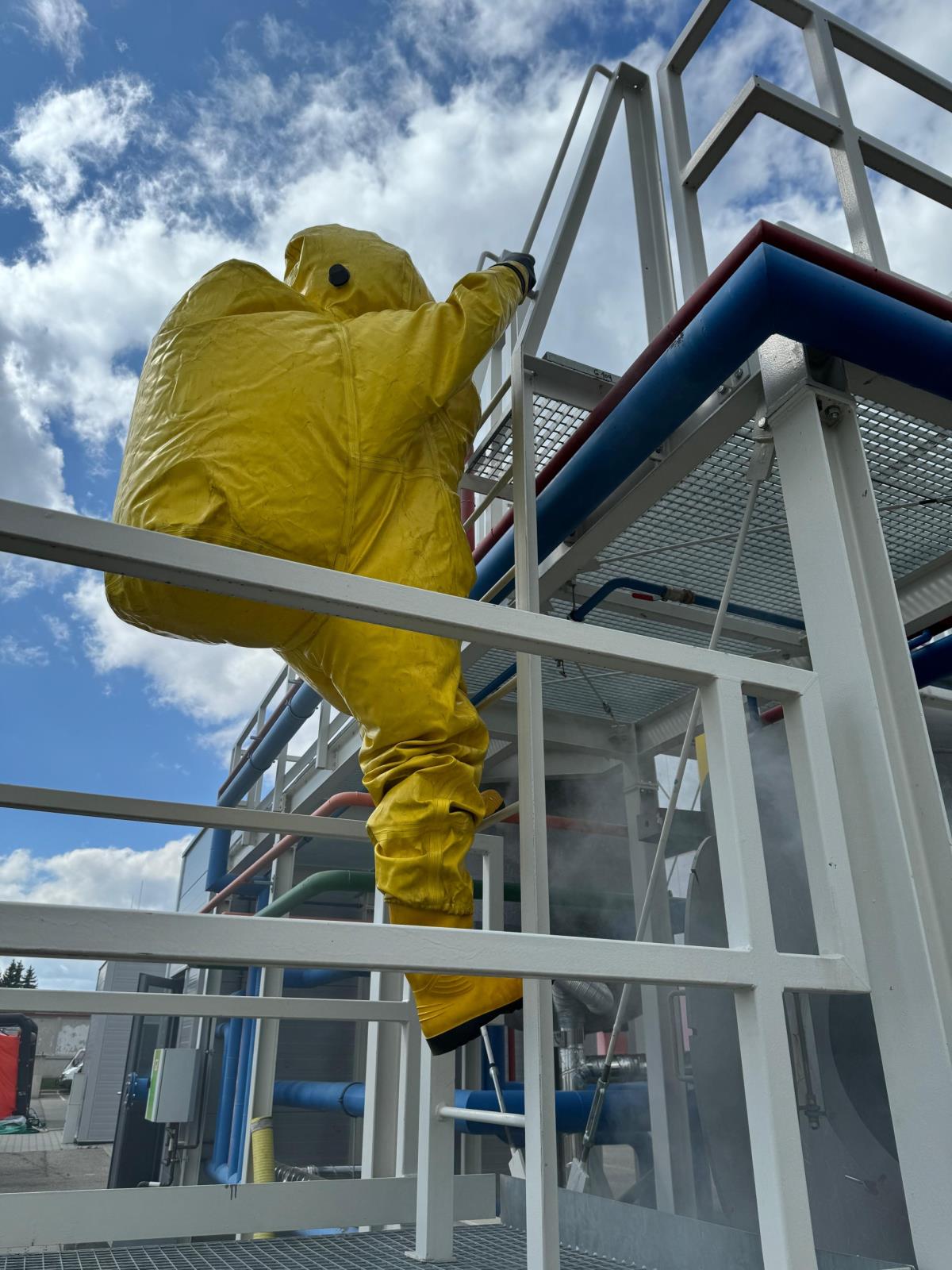 Training for first responders to CBRN incidents_09.jpg