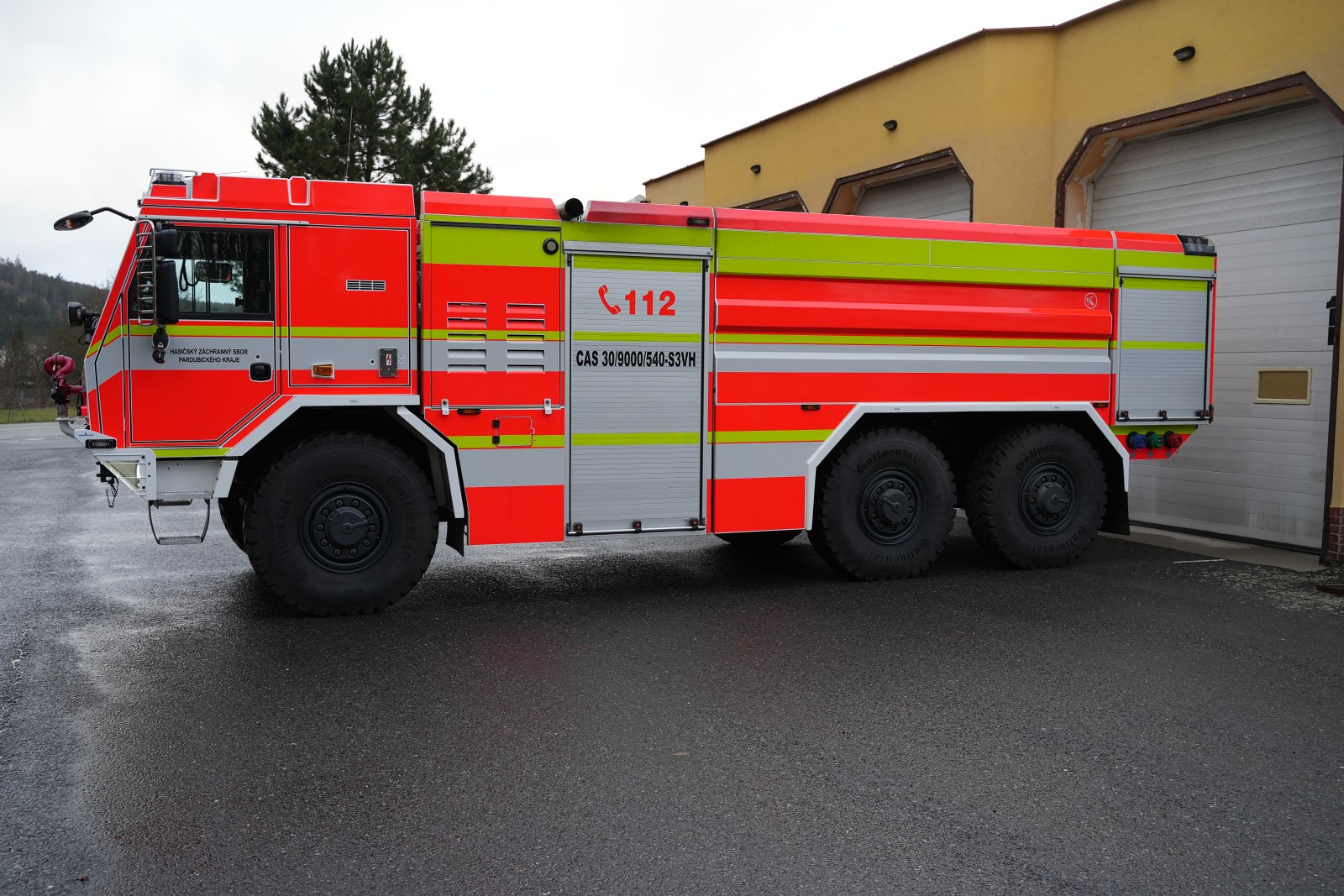 UO CAS-30 Tatra815-7 (2).jpg