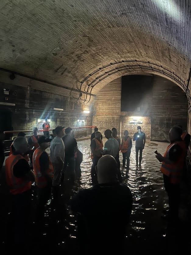 V Sydney cvičil Heavy USAR tým, jedním z hodnotitelů byl i pražský hasič pprap. Jiří Kubeš