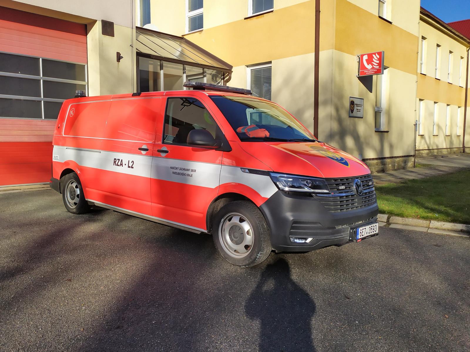 VM_RZA-2, VW-TRANSPORTER.jpg