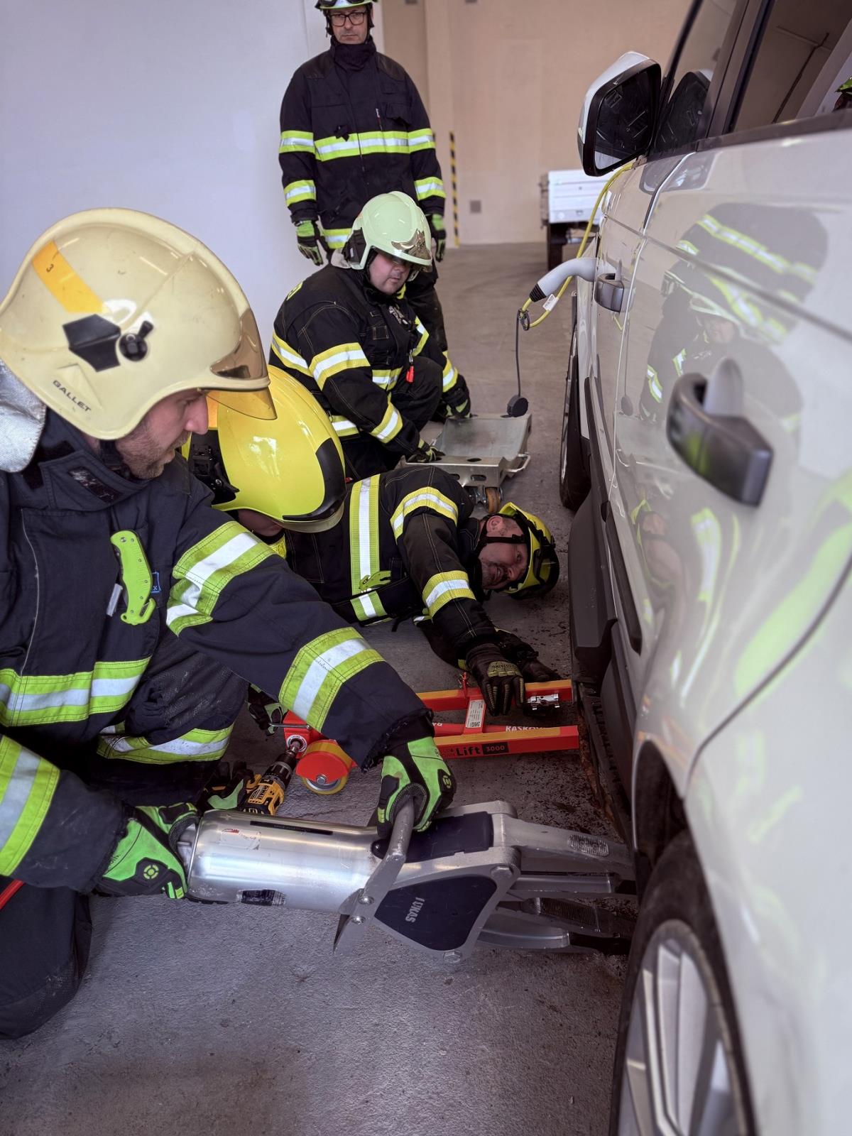 Ve Zbirohu o víkendu cvičili dobrovolní hasiči v rámci Rescue meeting JSDH