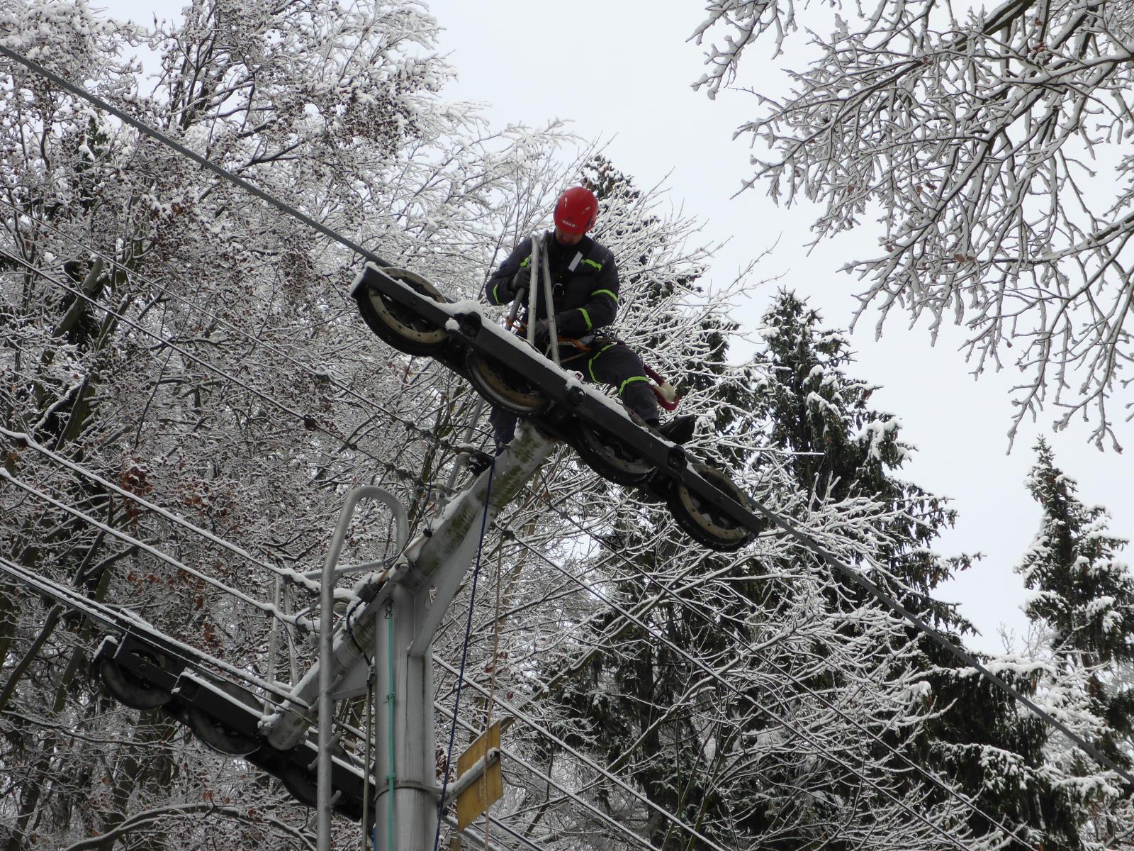 Výcvik lezců ÚO ČK, Kleť - 27. 11. 2018 (9).jpg