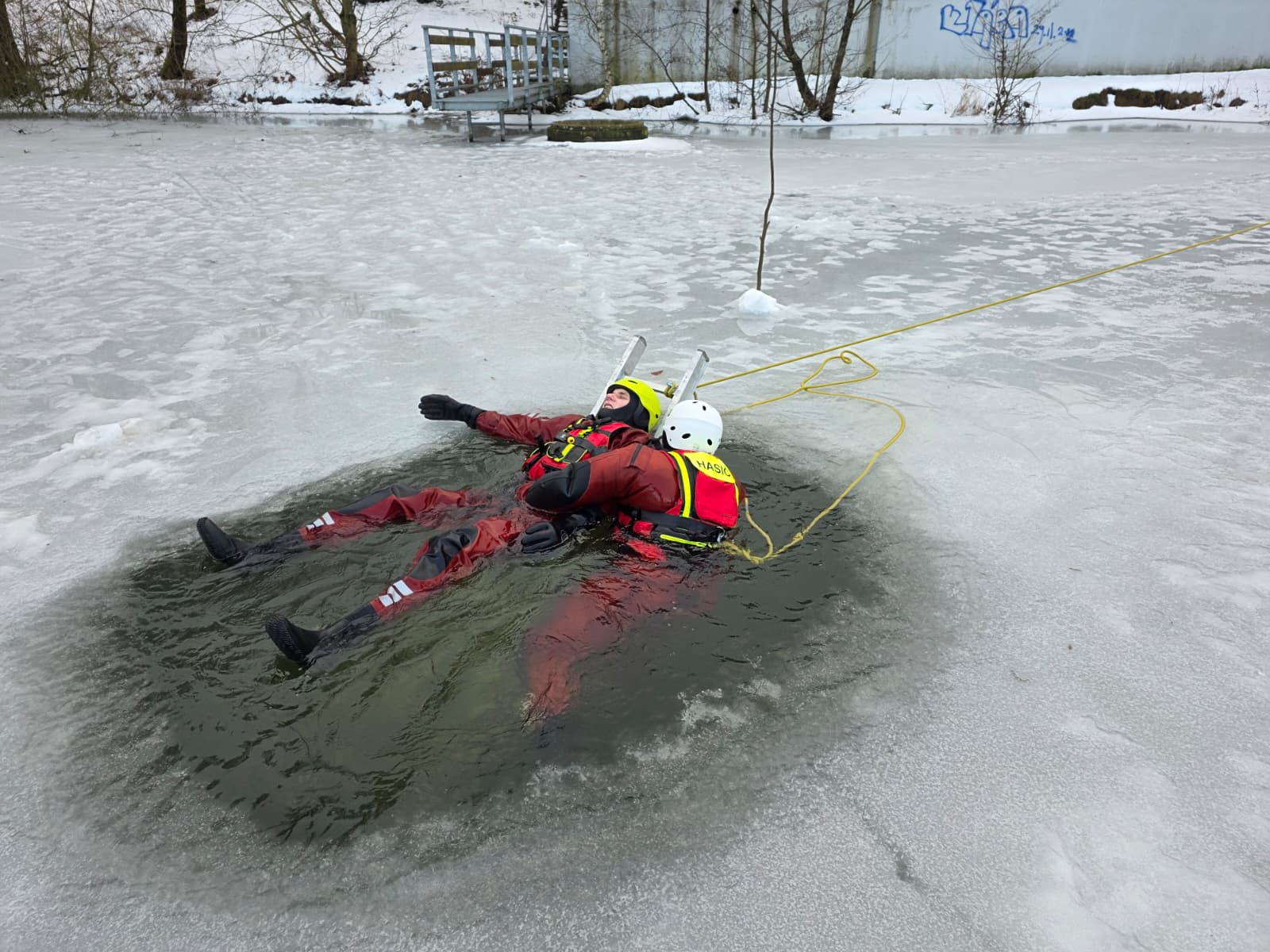 Výcvik na zamrzlé vodní hladině, Liberec