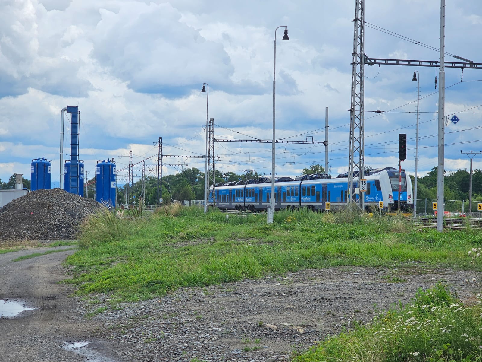 WhatsApp Image 2025-07-22 at 13.51.40(2).jpeg